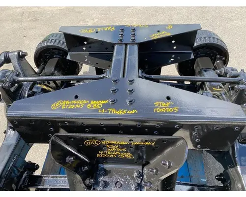 HENDRICKSON HAULMAAX Cutoff Assembly (Complete With Axles)