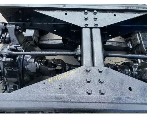 HENDRICKSON HAULMAAX Cutoff Assembly (Complete With Axles)