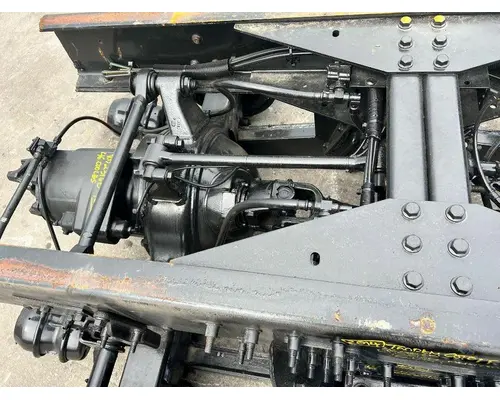 HENDRICKSON HAULMAAX Cutoff Assembly (Complete With Axles)