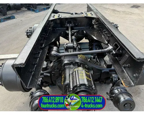 HENDRICKSON HAULMAAX Cutoff Assembly (Complete With Axles)