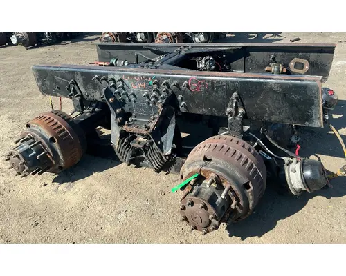 HENDRICKSON HAULMAAX Cutoff Tandem Axle