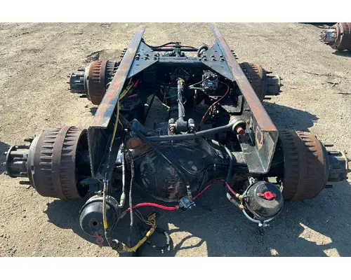 HENDRICKSON HAULMAAX Cutoff Tandem Axle