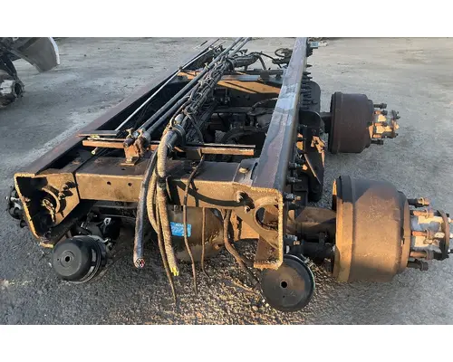 HENDRICKSON HAULMAAX Cutoff Tandem Axle