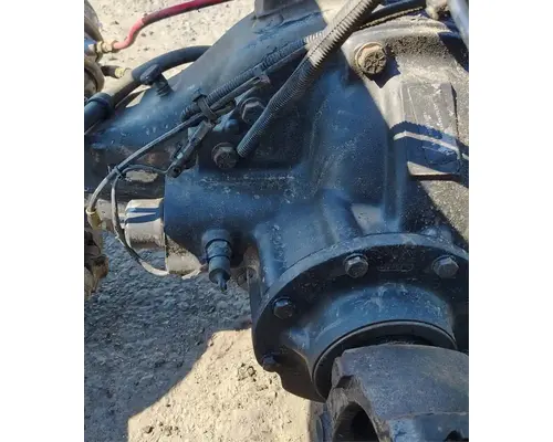 HENDRICKSON HAULMAAX Tandem Cutoffs