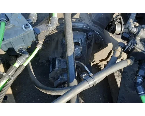 HENDRICKSON HAULMAAX Tandem Cutoffs