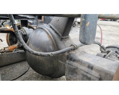 HENDRICKSON HAULMAAX Tandem Cutoffs