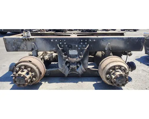 HENDRICKSON HAULMAAX Tandem Cutoffs