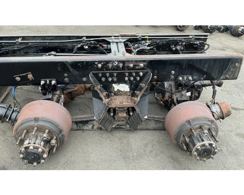 HENDRICKSON HAULMAAX Tandem Cutoffs