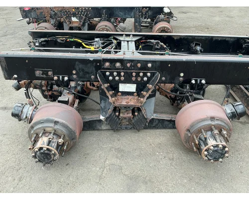 HENDRICKSON HAULMAAX Tandem Cutoffs