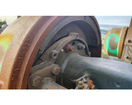 HENDRICKSON HN400 (Early) Tandem Cutoffs