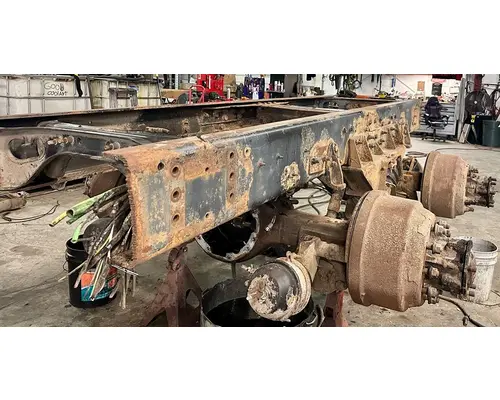 HENDRICKSON HN400 Cutoff Assembly(Housing & Suspension only)