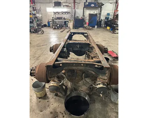 HENDRICKSON HN400 Cutoff Assembly(Housing & Suspension only)