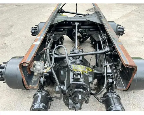 HENDRICKSON HN Cutoff Assembly (Complete With Axles)