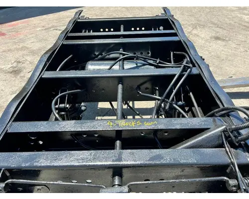 HENDRICKSON HSBOXD.9 Cutoff Assembly (Complete With Axles)