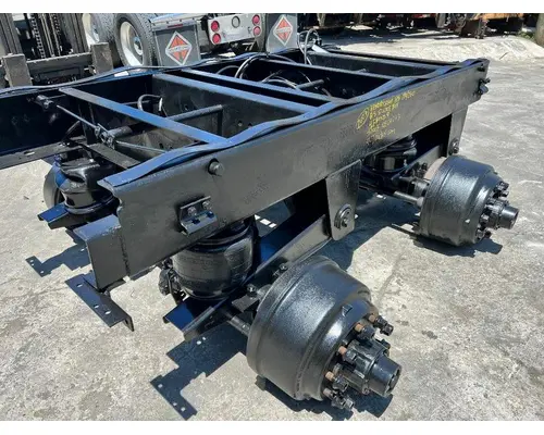 HENDRICKSON HSBOXD.9 Cutoff Assembly (Complete With Axles)