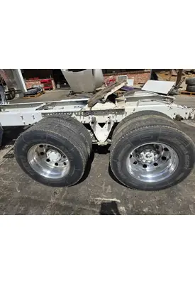 HENDRICKSON HTB-LT Cutoff Tandem Axle