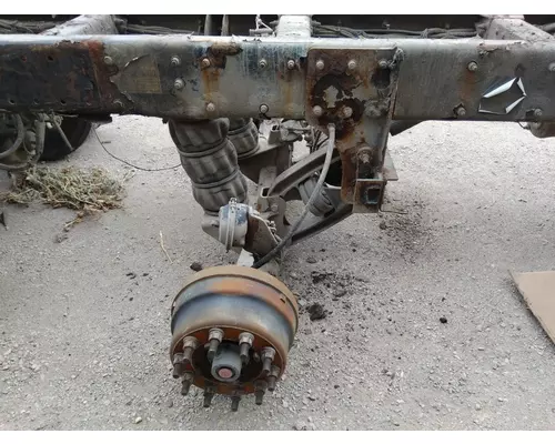 HENDRICKSON NON-STEER AXLE, PUSHER