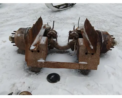 HENDRICKSON NON-STEER AXLE, PUSHER
