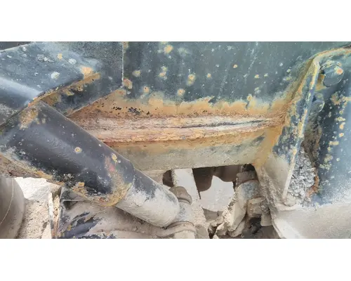 HENDRICKSON NON-STEER AXLE, PUSHER