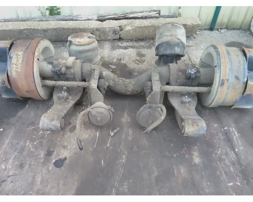 HENDRICKSON NON-STEER AXLE, PUSHER
