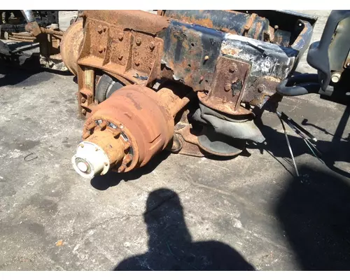 HENDRICKSON NON-STEER AXLE, TAG