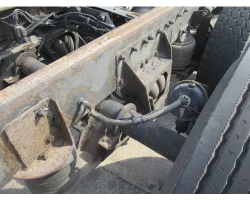 HENDRICKSON NON-STEER AXLE, TAG