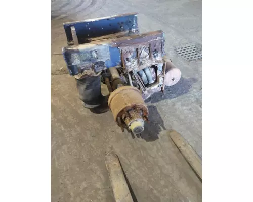 HENDRICKSON NON-STEER AXLE, TAG