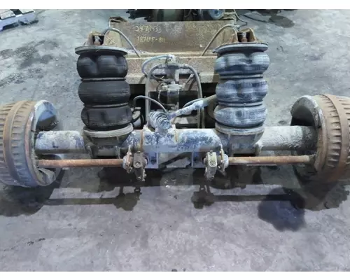 HENDRICKSON NON-STEER AXLE, TAG