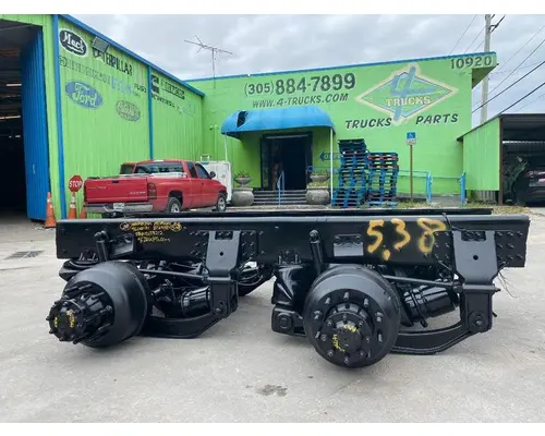 HENDRICKSON PRIMAAX EXTREME Cutoff Assembly (Complete With Axles)