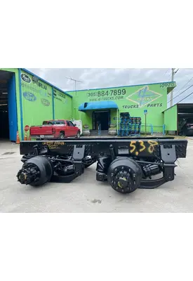 HENDRICKSON PRIMAAX EXTREME Cutoff Assembly (Complete With Axles)