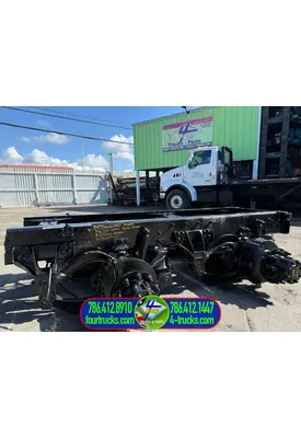 HENDRICKSON PRIMAAX Cutoff Assembly (Complete With Axles)