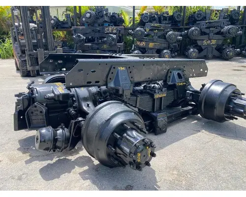 HENDRICKSON RT SERIES SPRING SUSPENSION Cutoff Assembly (Complete With Axles)