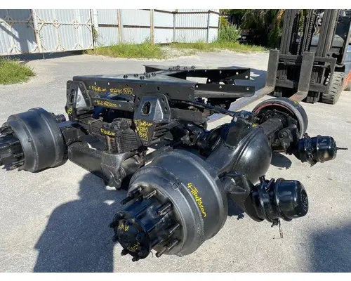 HENDRICKSON SPRING SUSPENSION Cutoff Assembly (Complete With Axles)