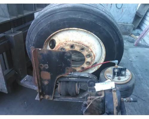 HENDRICKSON STEER AXLE, PUSHER