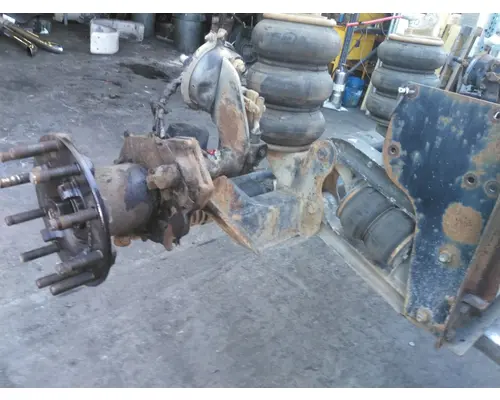 HENDRICKSON STEER AXLE, PUSHER