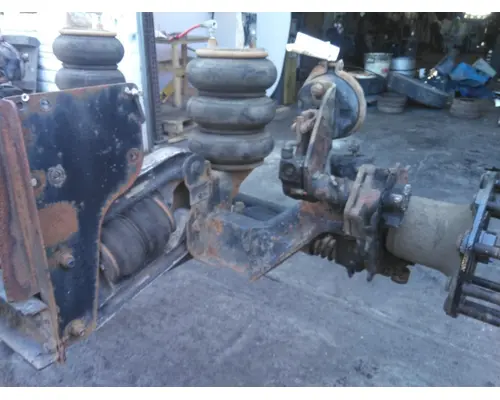 HENDRICKSON STEER AXLE, PUSHER