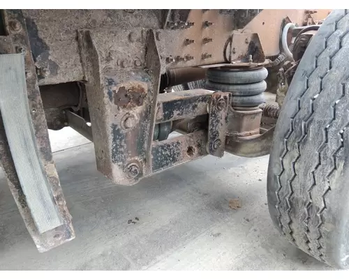 HENDRICKSON STEER AXLE, PUSHER