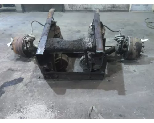 HENDRICKSON STEER AXLE, PUSHER