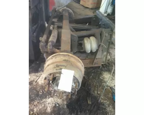 HENDRICKSON STEER AXLE, PUSHER