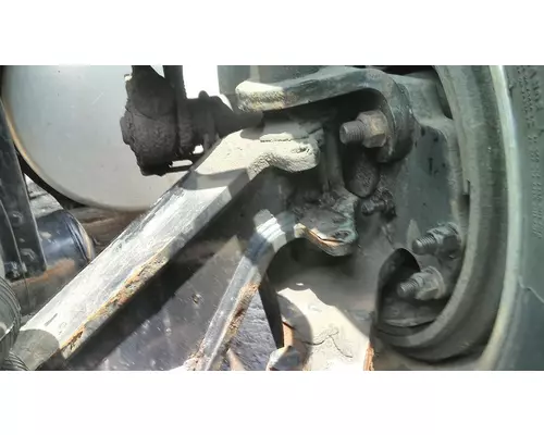 HENDRICKSON STEER AXLE, PUSHER