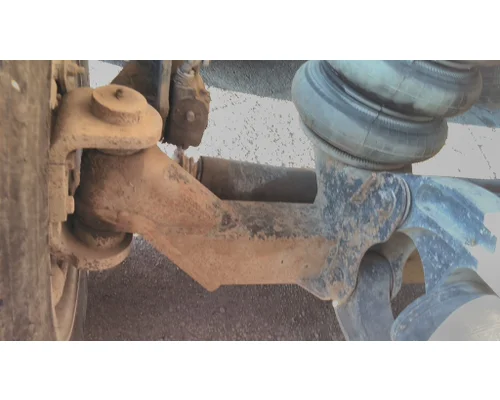 HENDRICKSON STEER AXLE, PUSHER