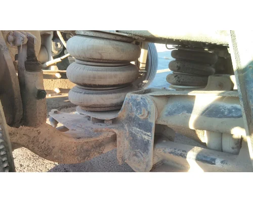 HENDRICKSON STEER AXLE, PUSHER