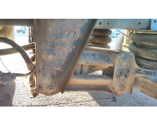 HENDRICKSON STEER AXLE, PUSHER