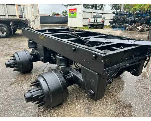 HENDRICKSON ULTRAA-K Cutoff Assembly (Complete With Axles)