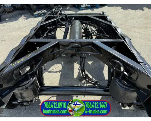 HENDRICKSON VANTRAAX Cutoff Assembly (Complete With Axles)