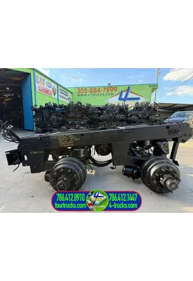 HENDRICKSON VANTRAAX Cutoff Assembly (Complete With Axles)