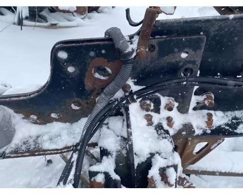 HENDRICKSON W900 Front End Assembly