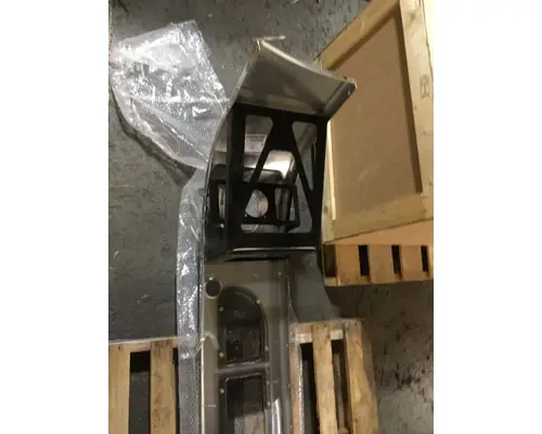 HENDRICKSON  Bumper Assembly, Front