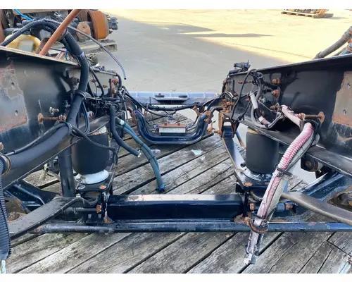 HENDRICKSON  Front End Assembly