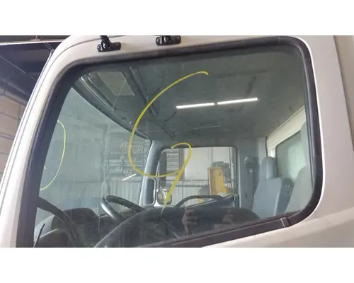 HINO 145 GLASS, DOOR, FRONT